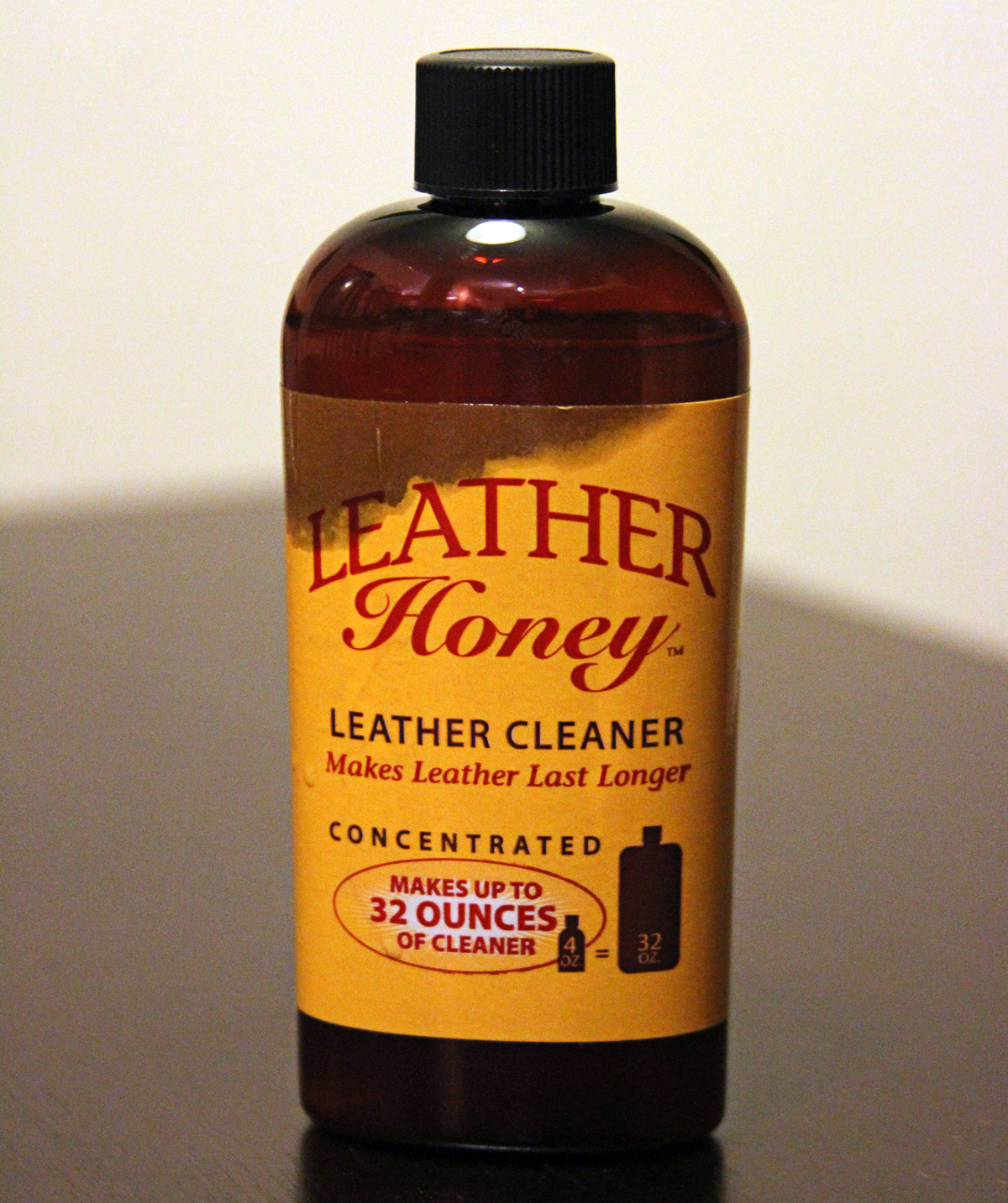 Leather Honey Leather Care Kit Review [Keep It Clean]