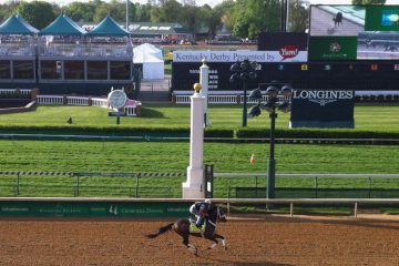 Oxbow Galloping Thursday Before Derby