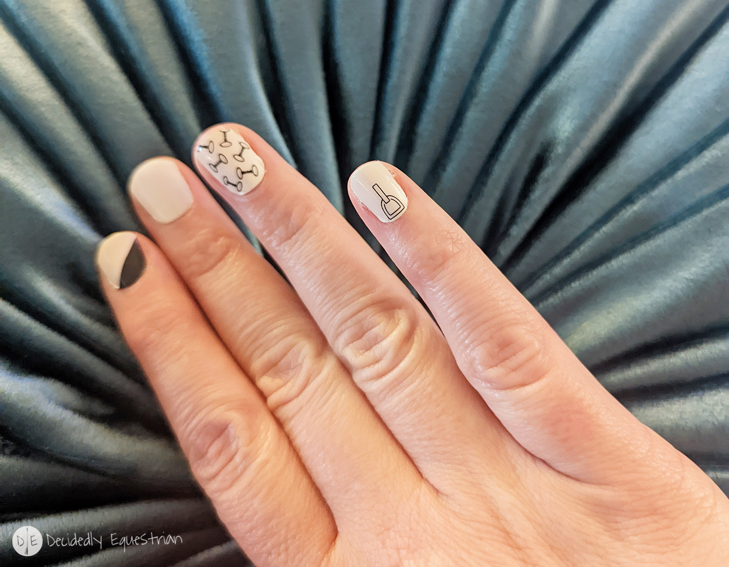 Sporty Nails Review